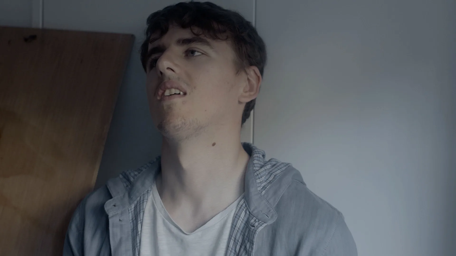 Riley in the Sam and Riley scene