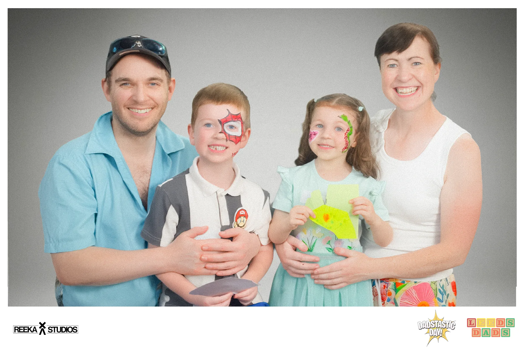 Dadstastic family photobooth portrait