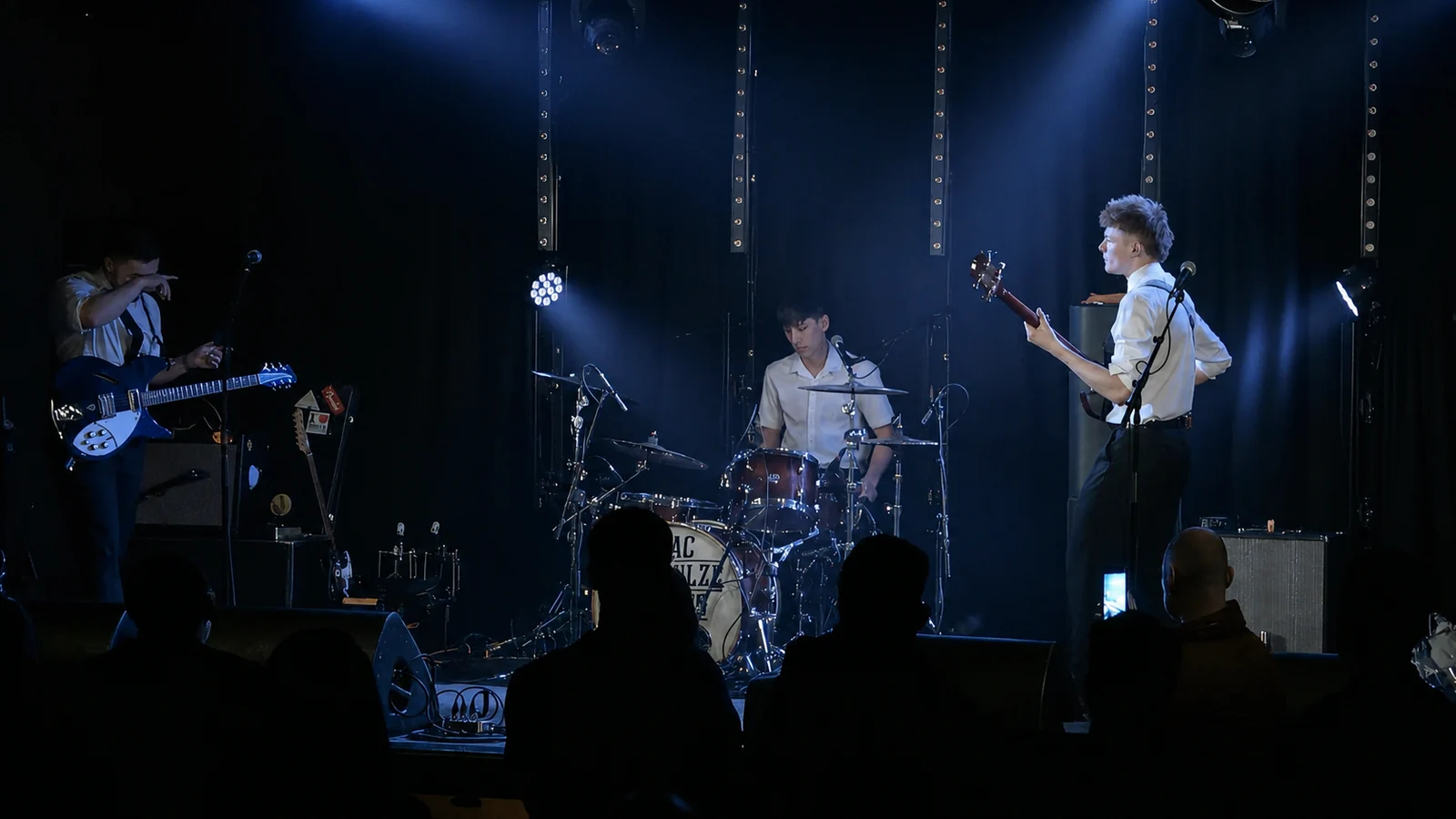 Wide view of The Dassins live at Belgrave